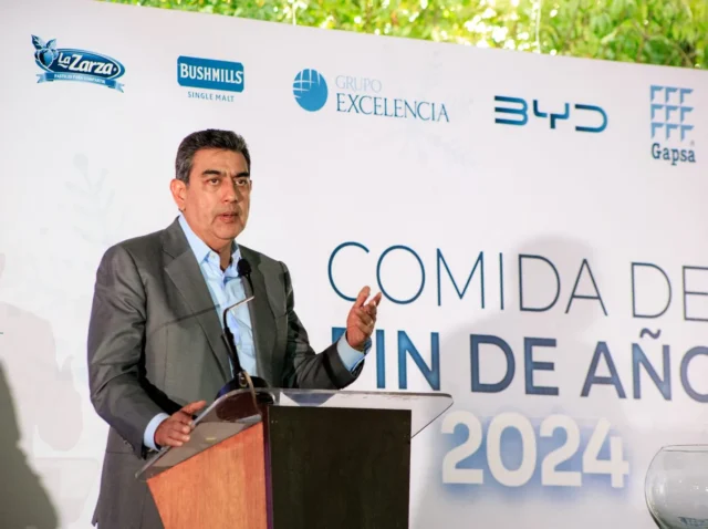 CCE Puebla cierra el año con éxito y solidaridad