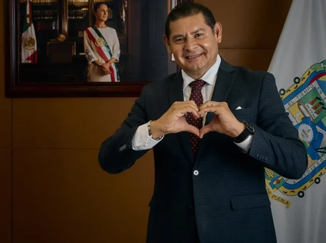 Alejandro Armenta, gobierna por amor a Puebla