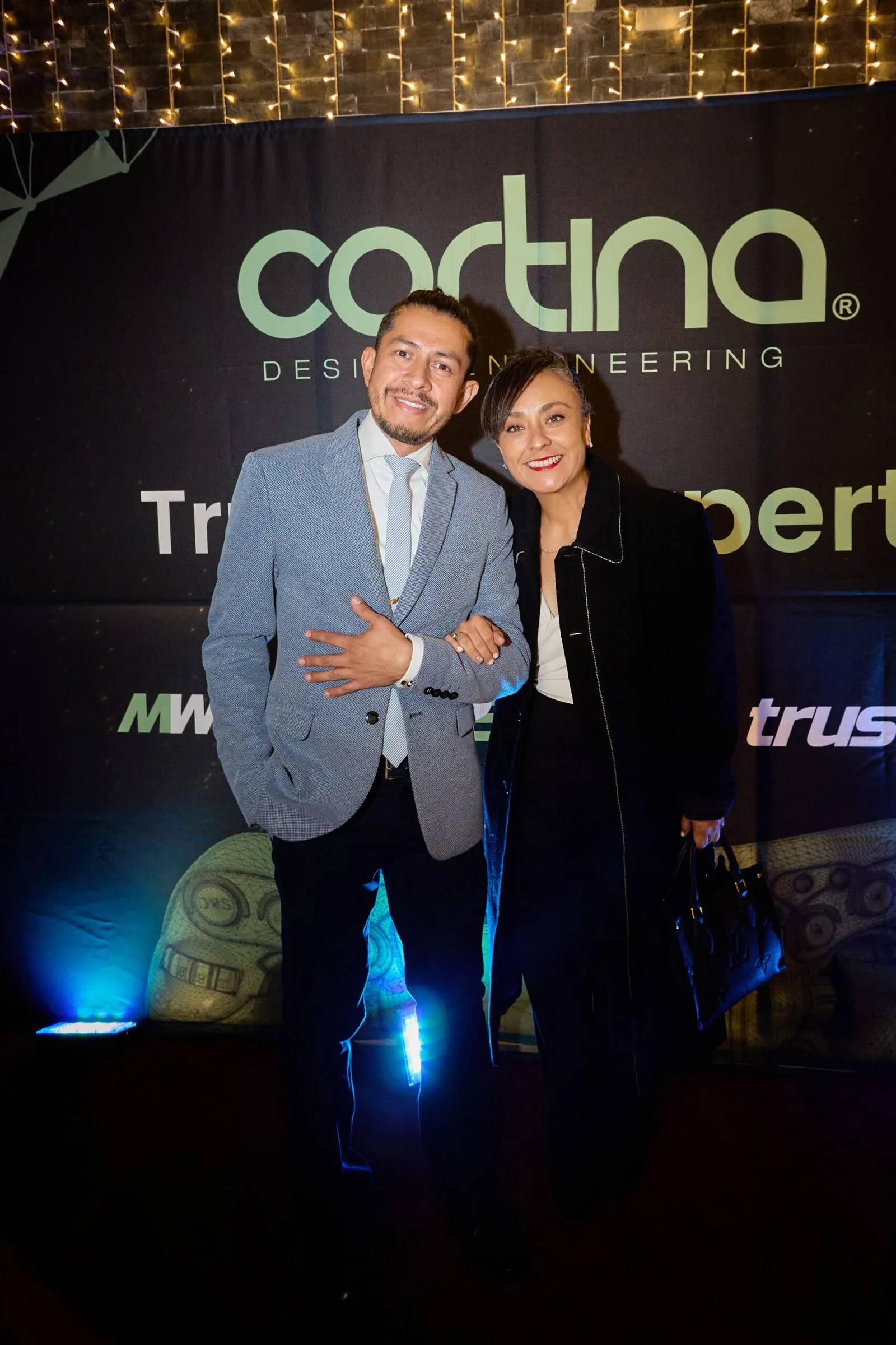 --Fiesta de Fin de Año Cortina 31 2