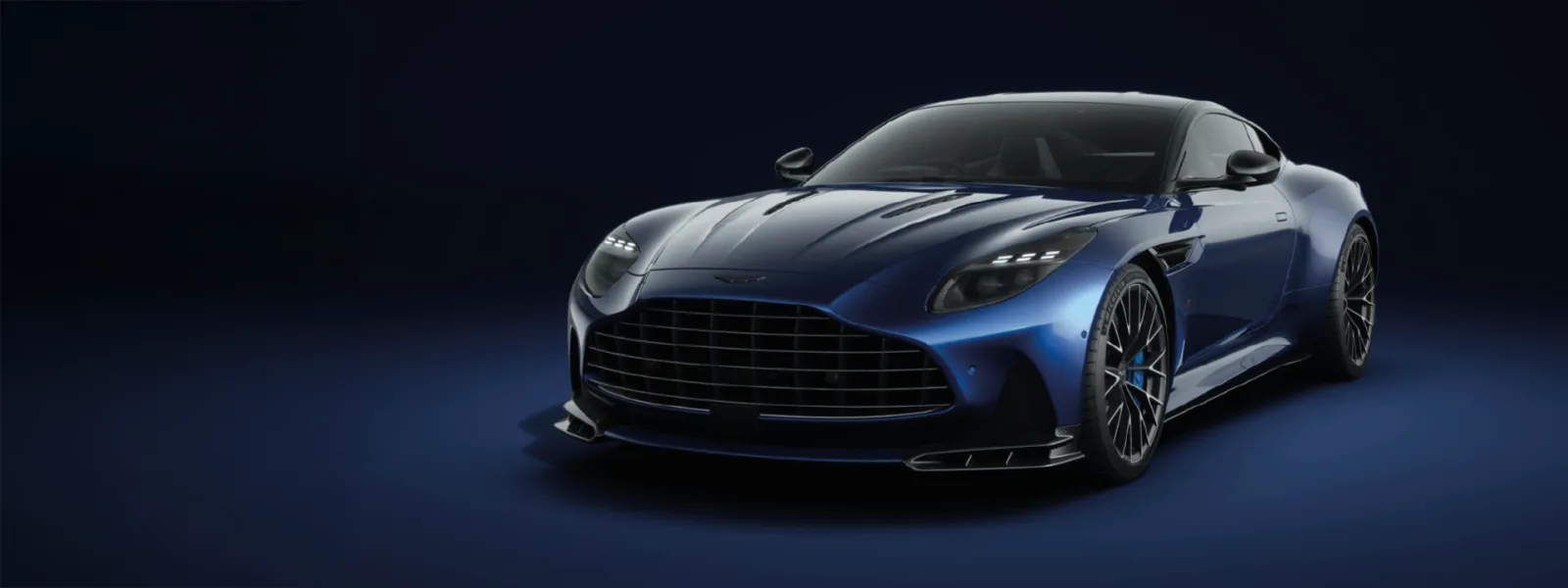 Aston Martin DB12 Super Tourer
